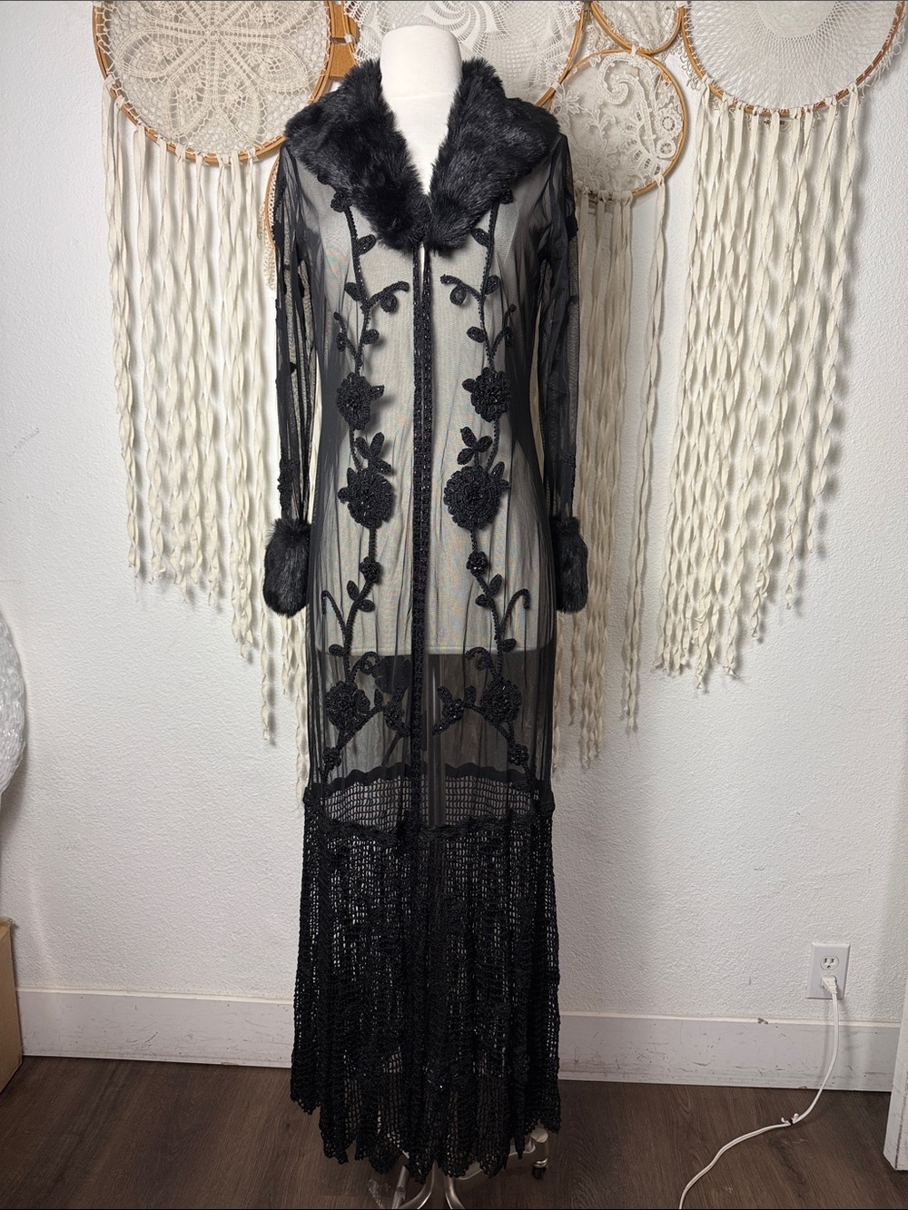 Vintage Sue Wong Black Embellished Crochet and Faux Fur Trim Long Sleeve Kimono